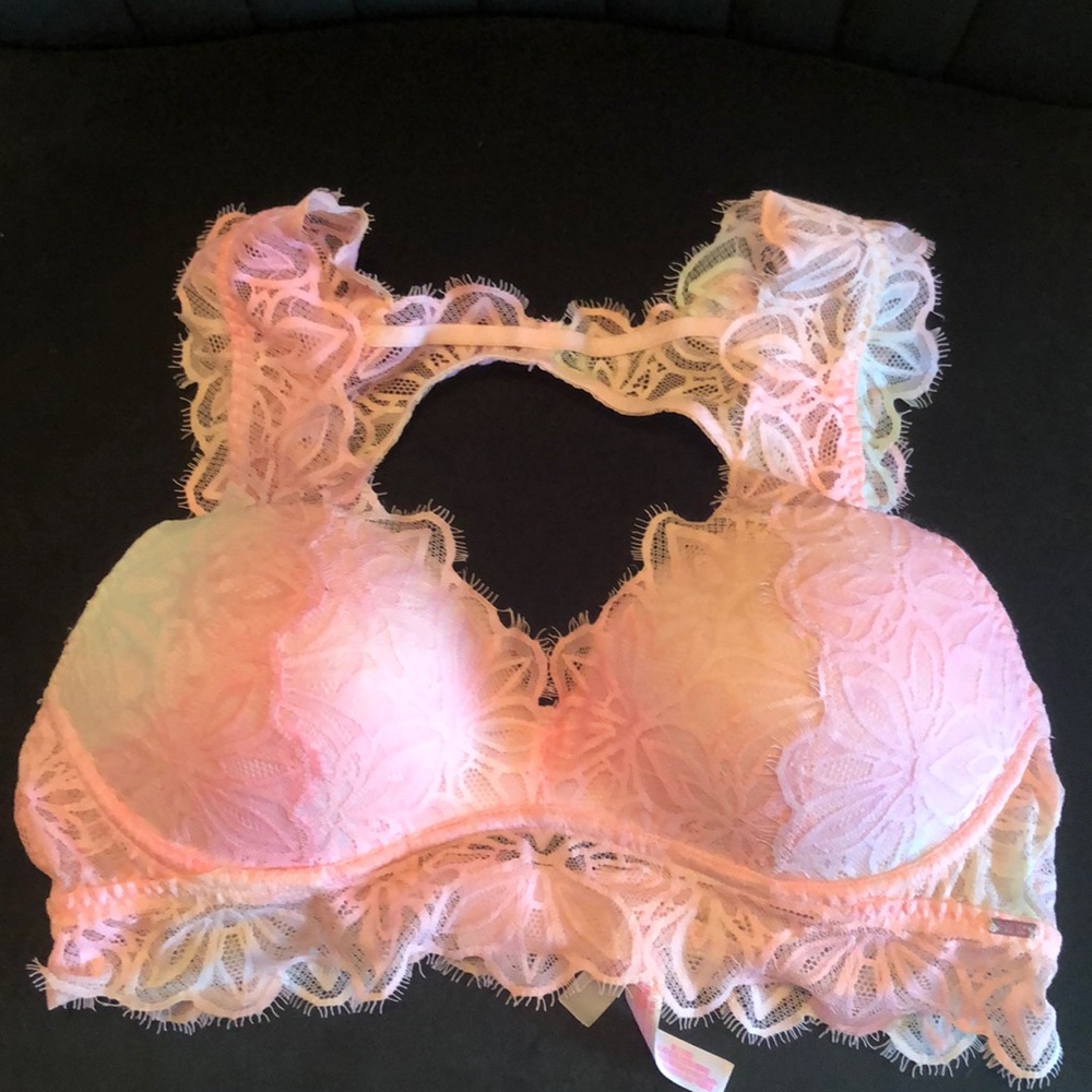 PINK Victoria’s Secret lace bralette